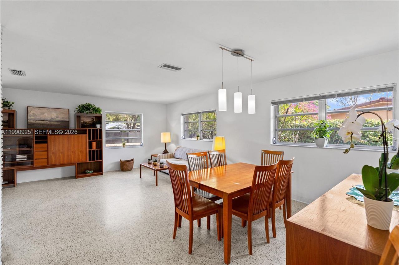 4800 SW 64th Ave, Miami, FL 33155 Photo