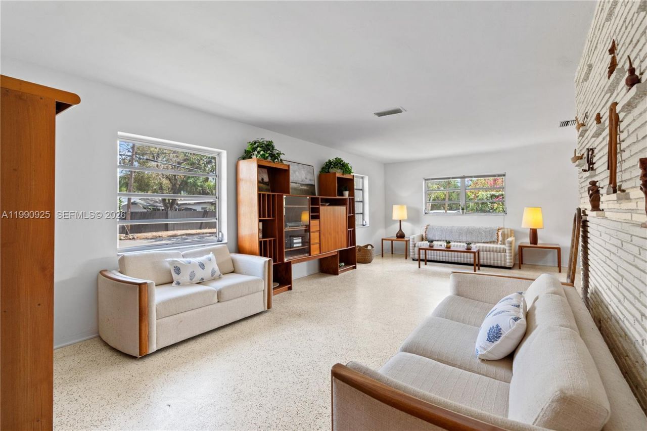 4800 SW 64th Ave, Miami, FL 33155 Photo