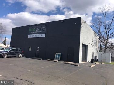 576 ROUTE , Unit 13, BRISTOL, PA 19007