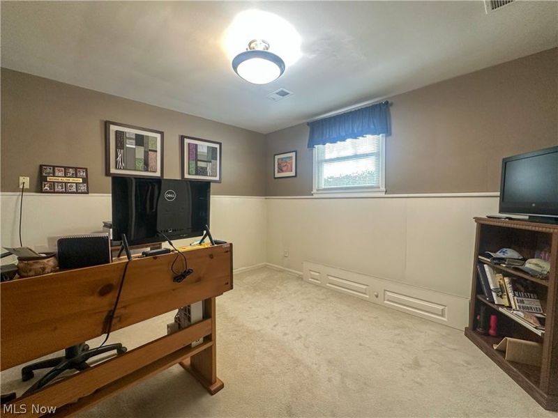 7915 Brookwood Street NE, Warren, OH 44484 Photo 23