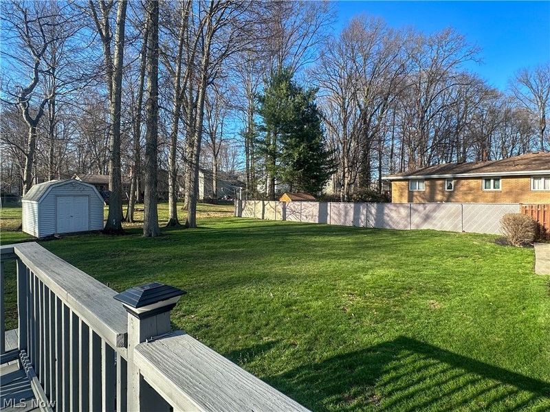 7915 Brookwood Street NE, Warren, OH 44484 Photo 46