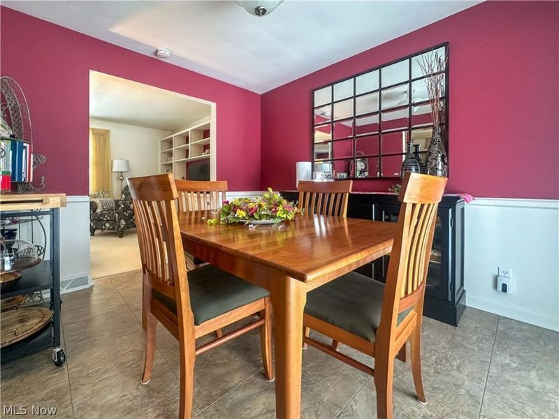 7915 Brookwood Street NE, Warren, OH 44484 Photo 8