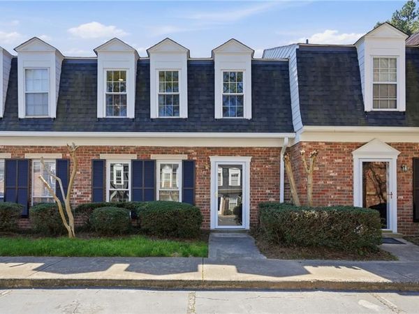 5 Independence Place NW, Atlanta, GA 30318