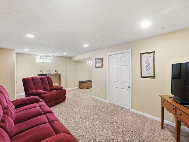 2199 Shirlene Drive, Grove City, OH 43123 Photo 32