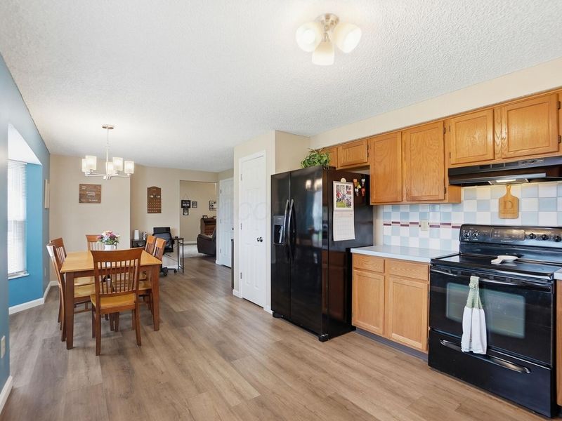 2199 Shirlene Drive, Grove City, OH 43123 Photo 9