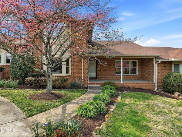 6909 Bridle Court, Knoxville, TN 37921