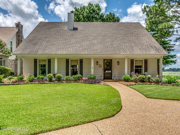 12 Eagles Point, Brandon, MS 39047