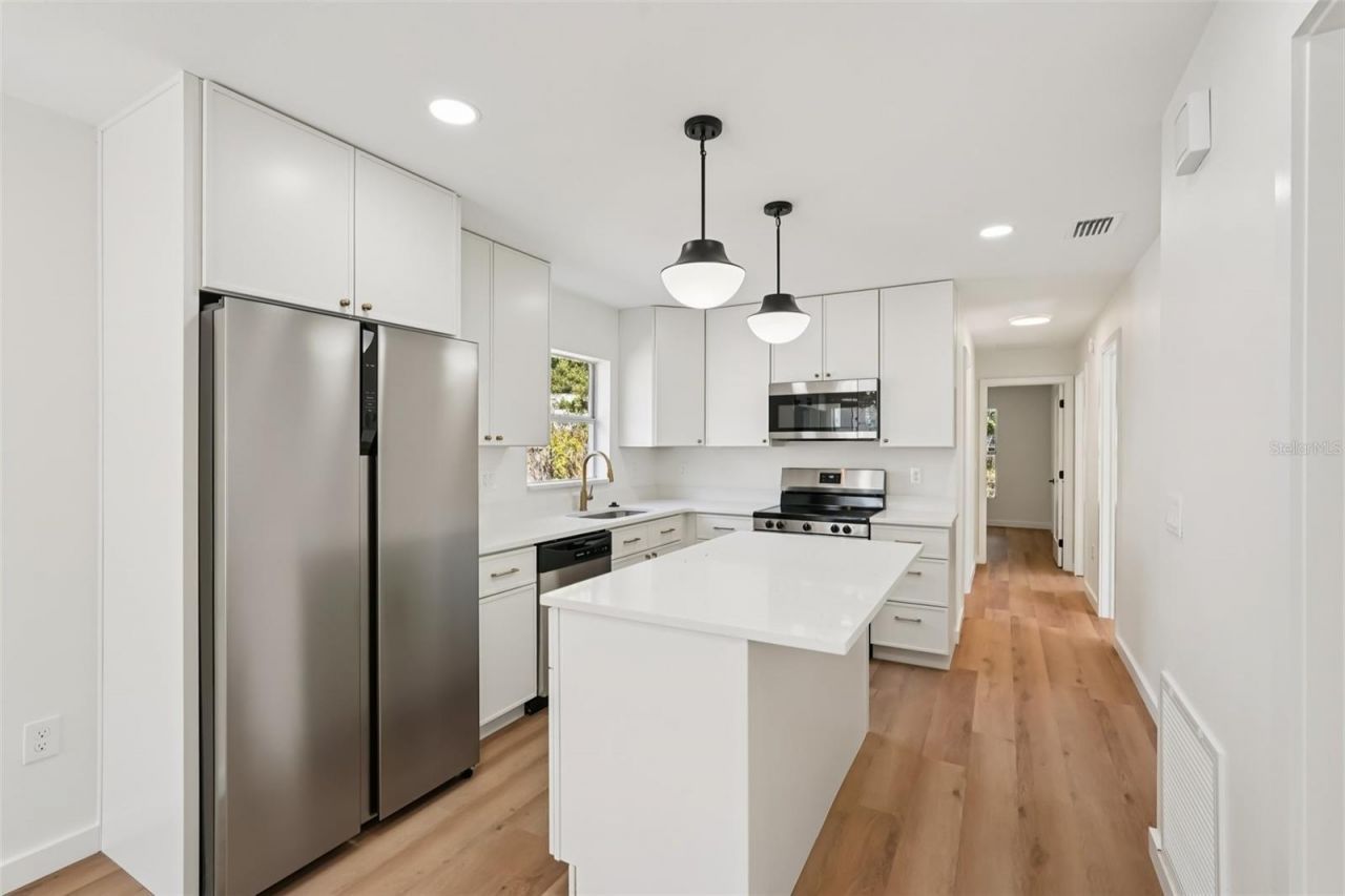 2107 8th Avenue E, Bradenton, FL 34208 Photo