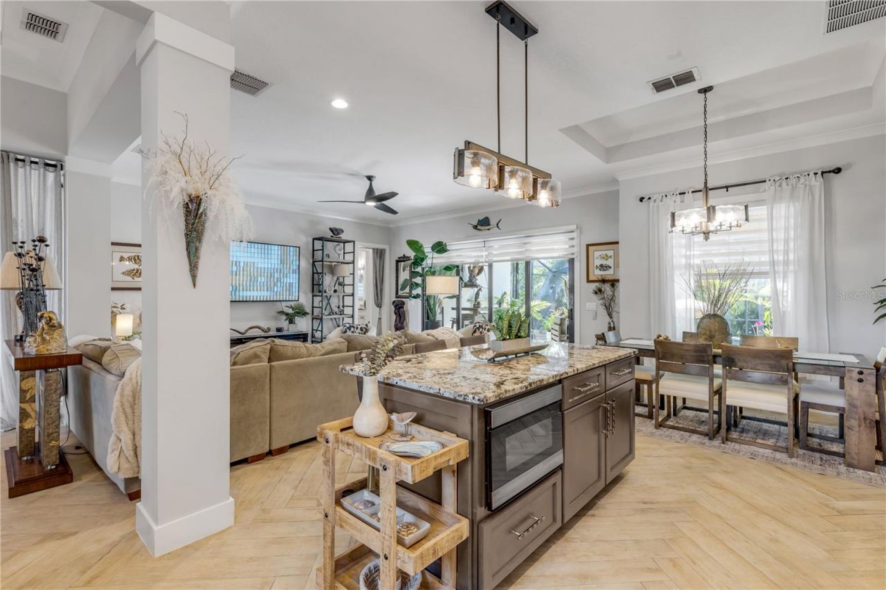 1502 Saxon Drive, New Smyrna Beach, FL 32169 Photo