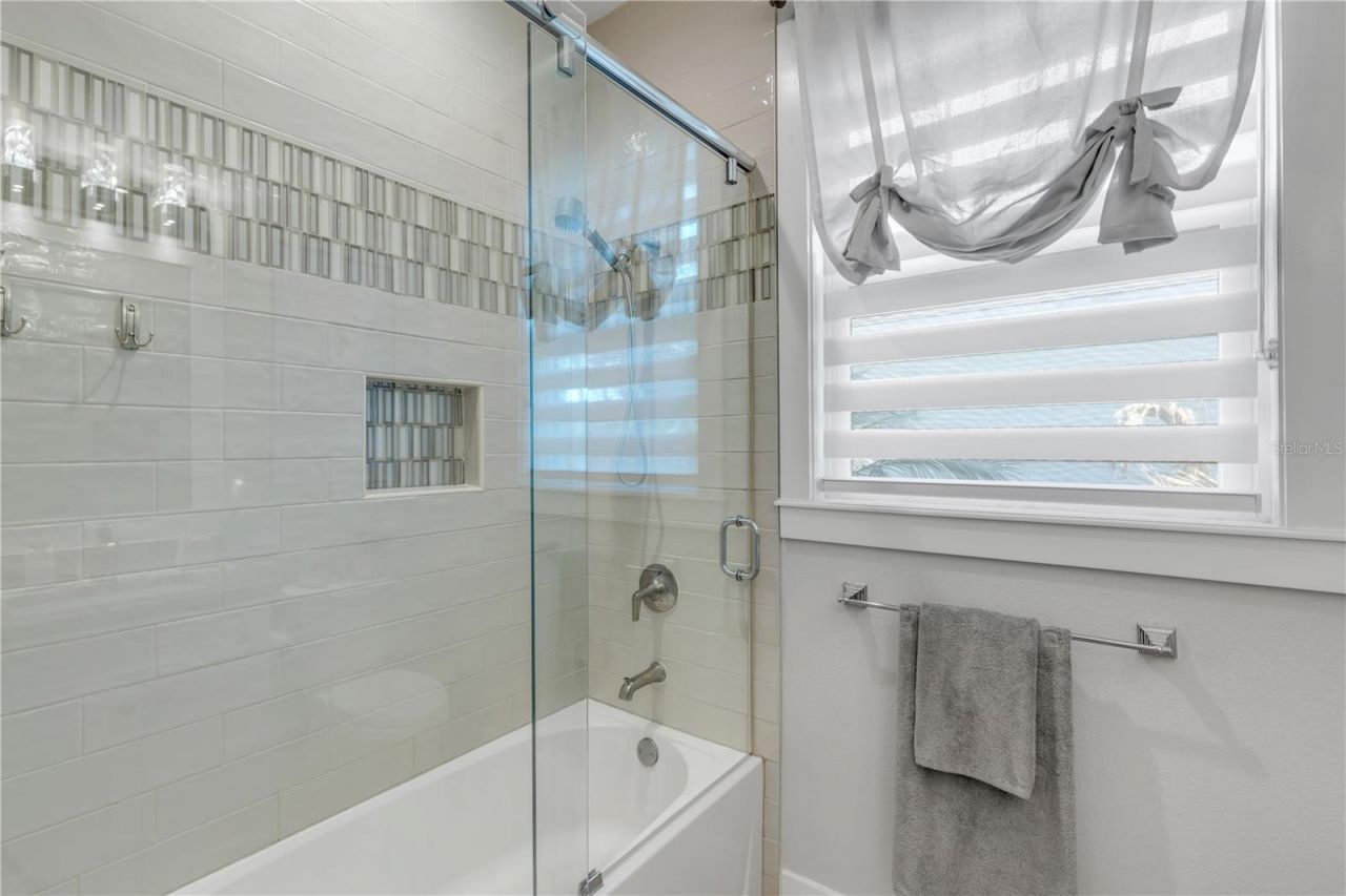 1502 Saxon Drive, New Smyrna Beach, FL 32169 Photo