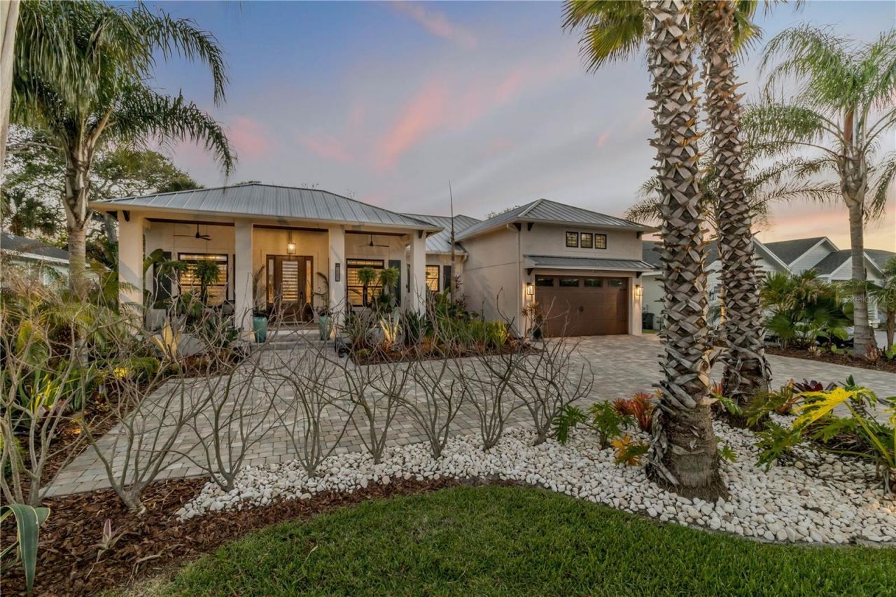 1502 Saxon Drive, New Smyrna Beach, FL 32169 Photo