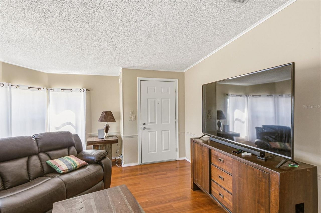 917 Cypress Street, Sebastian, FL 32976 Photo