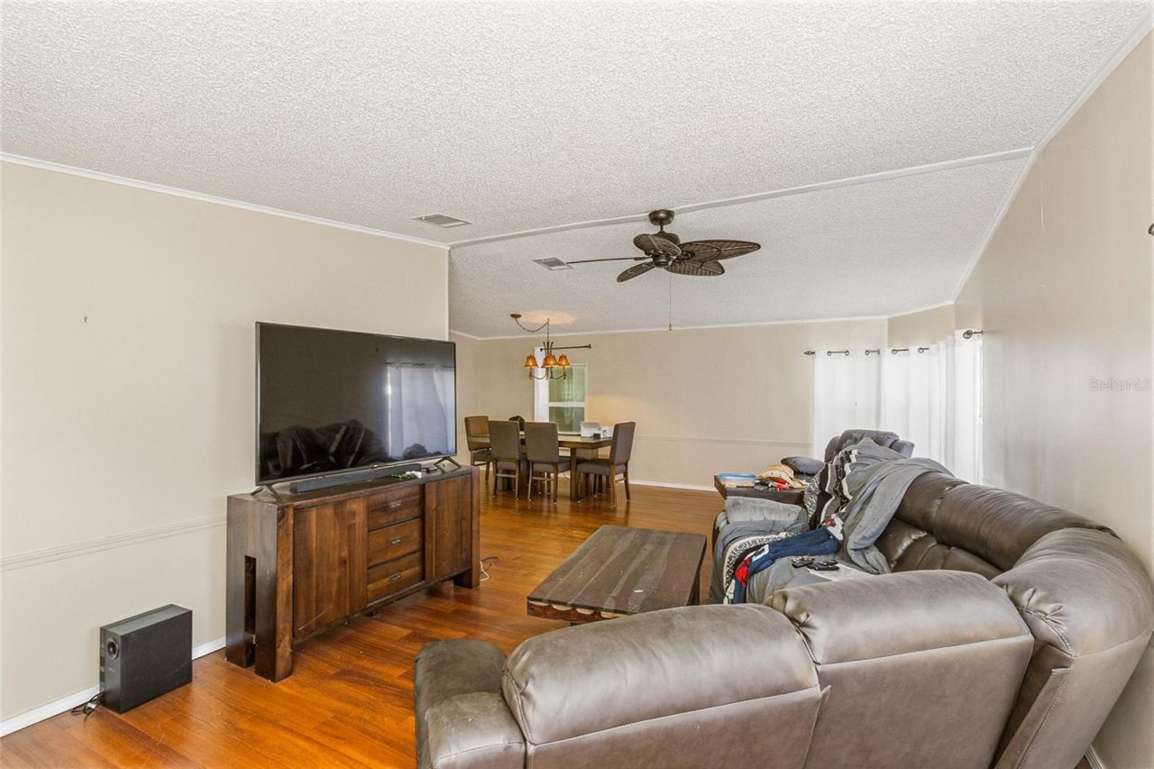 917 Cypress Street, Sebastian, FL 32976 Photo