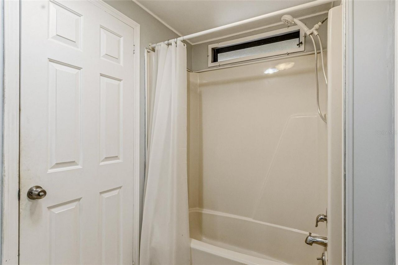 917 Cypress Street, Sebastian, FL 32976 Photo