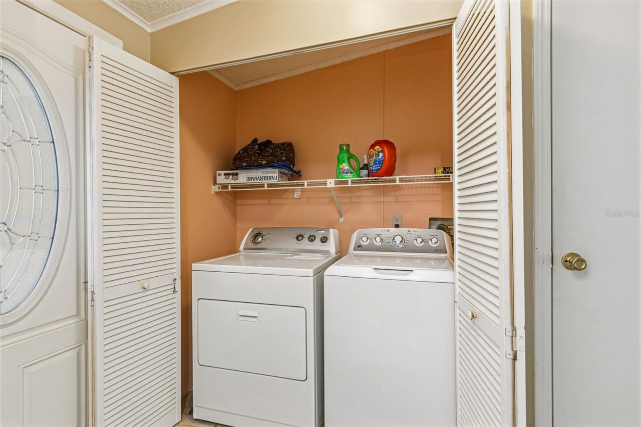 917 Cypress Street, Sebastian, FL 32976 Photo