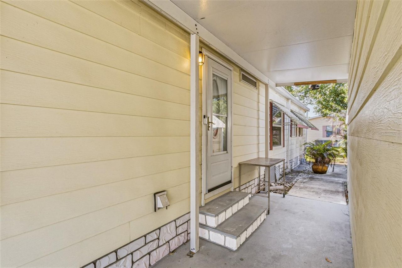 917 Cypress Street, Sebastian, FL 32976 Photo