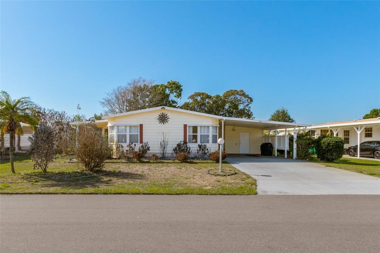 917 Cypress Street, Sebastian, FL 32976 Photo