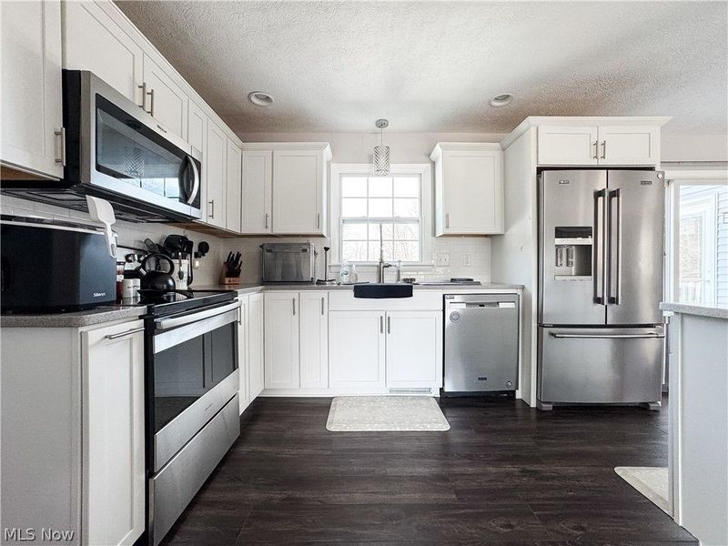 2857 Maco Drive, Norton, OH 44203 Photo 12