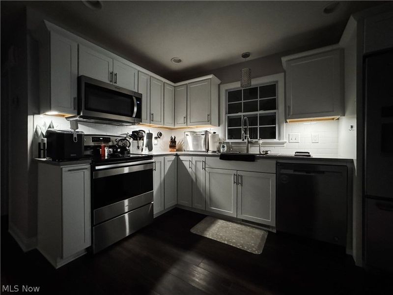 2857 Maco Drive, Norton, OH 44203 Photo 17