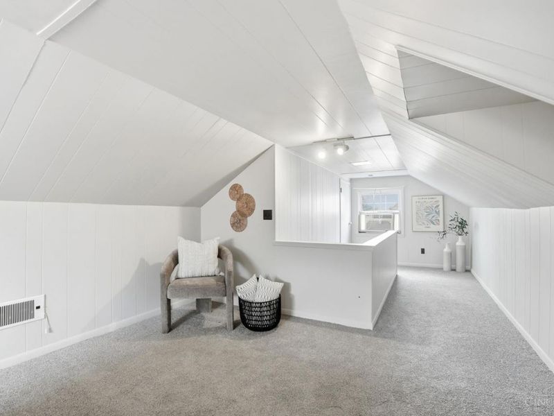 3790 N Broadlawn Circle, Silverton, OH 45236 Photo 25