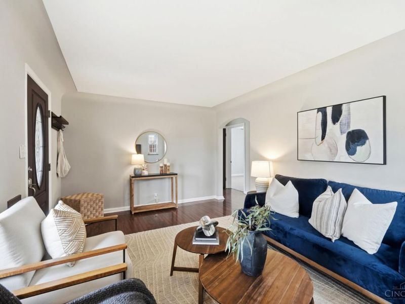 3790 N Broadlawn Circle, Silverton, OH 45236 Photo 7