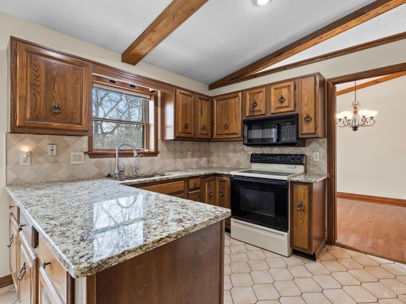 9282 Gregg Drive, West Chester, OH 45069 Photo 13