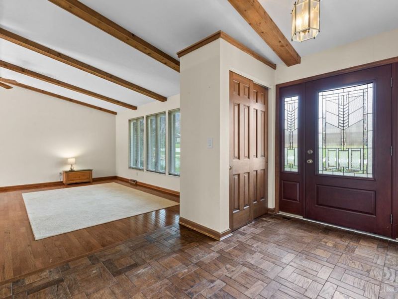 9282 Gregg Drive, West Chester, OH 45069 Photo 5