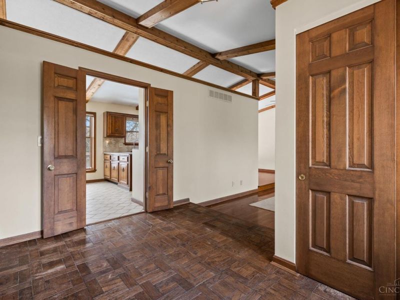 9282 Gregg Drive, West Chester, OH 45069 Photo 6