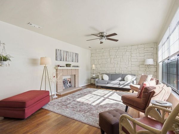 2340 Teate Ave, Pensacola, FL 32504