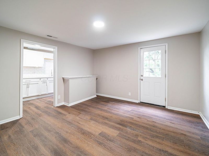 923 Sullivant Avenue, Columbus, OH 43223 Photo 19