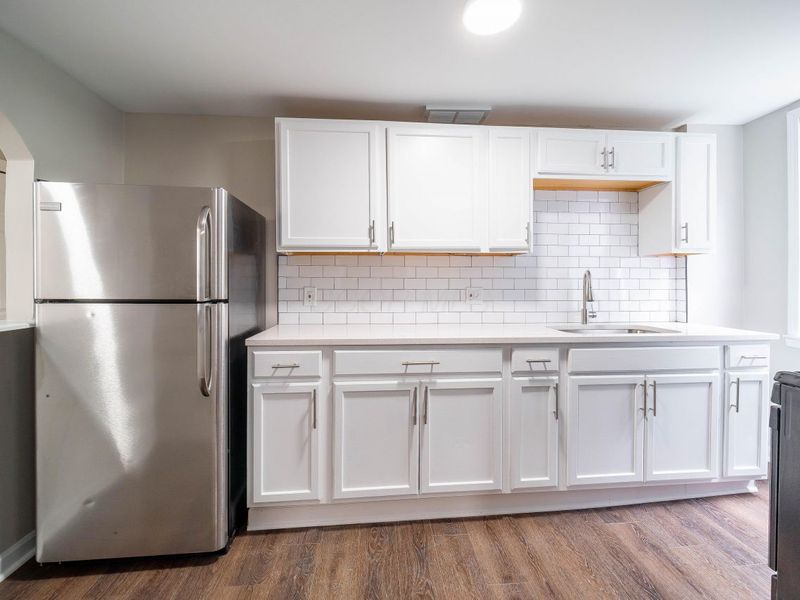 923 Sullivant Avenue, Columbus, OH 43223 Photo 21