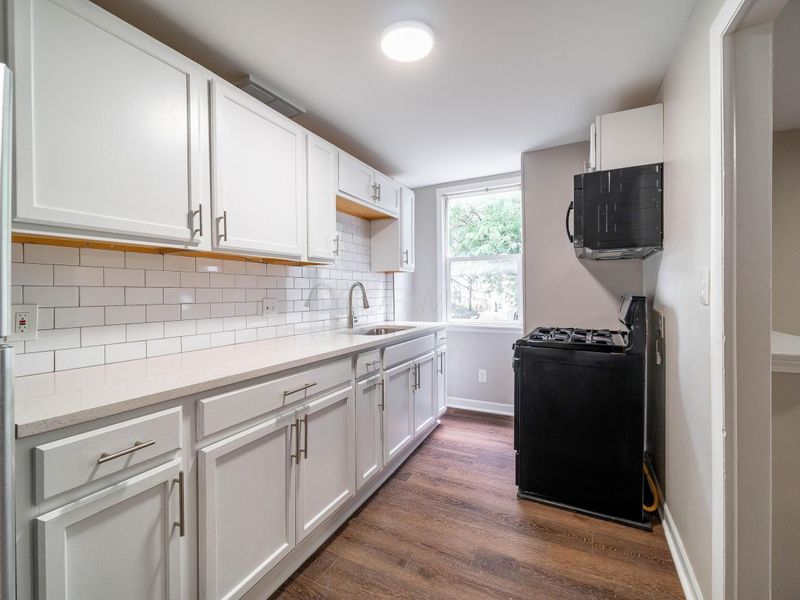 923 Sullivant Avenue, Columbus, OH 43223 Photo 22