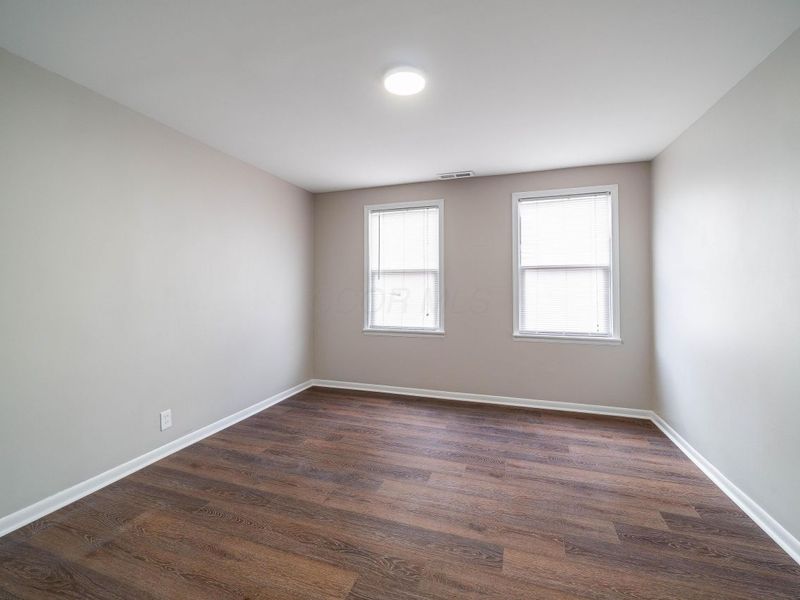 923 Sullivant Avenue, Columbus, OH 43223 Photo 30