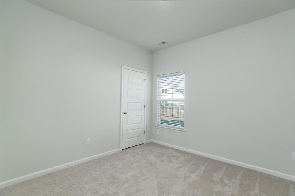 5645 Lacebark Trail  Photo 19