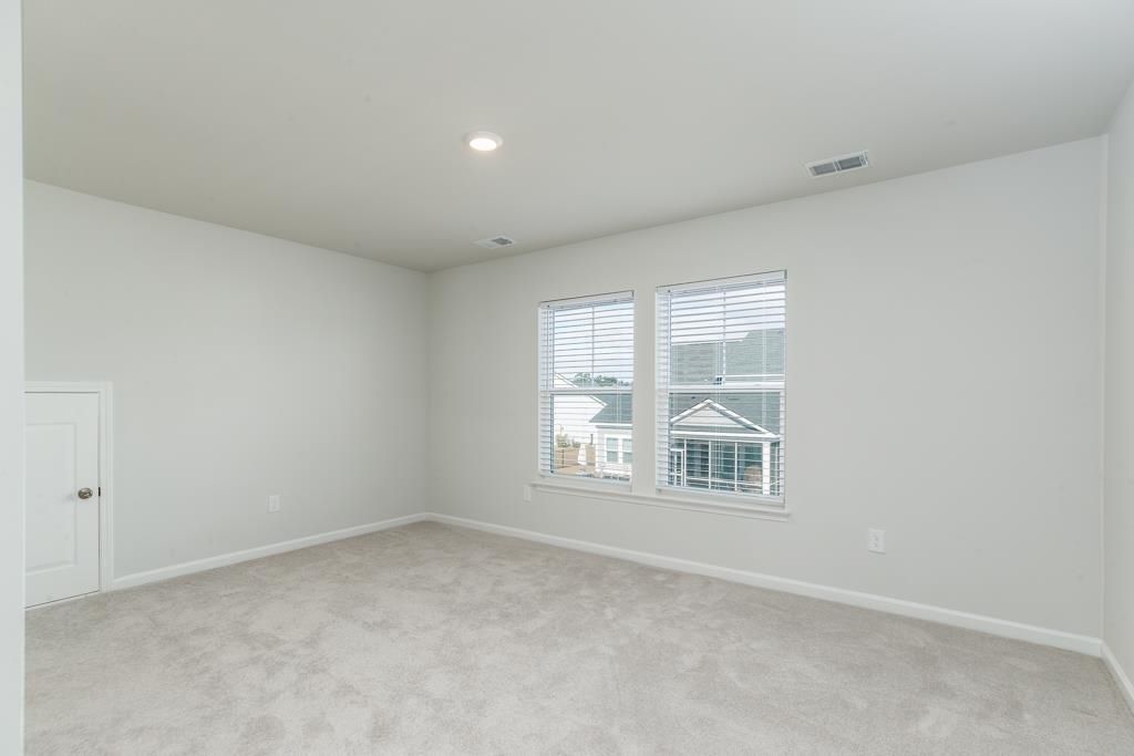 5645 Lacebark Trail  Photo 23