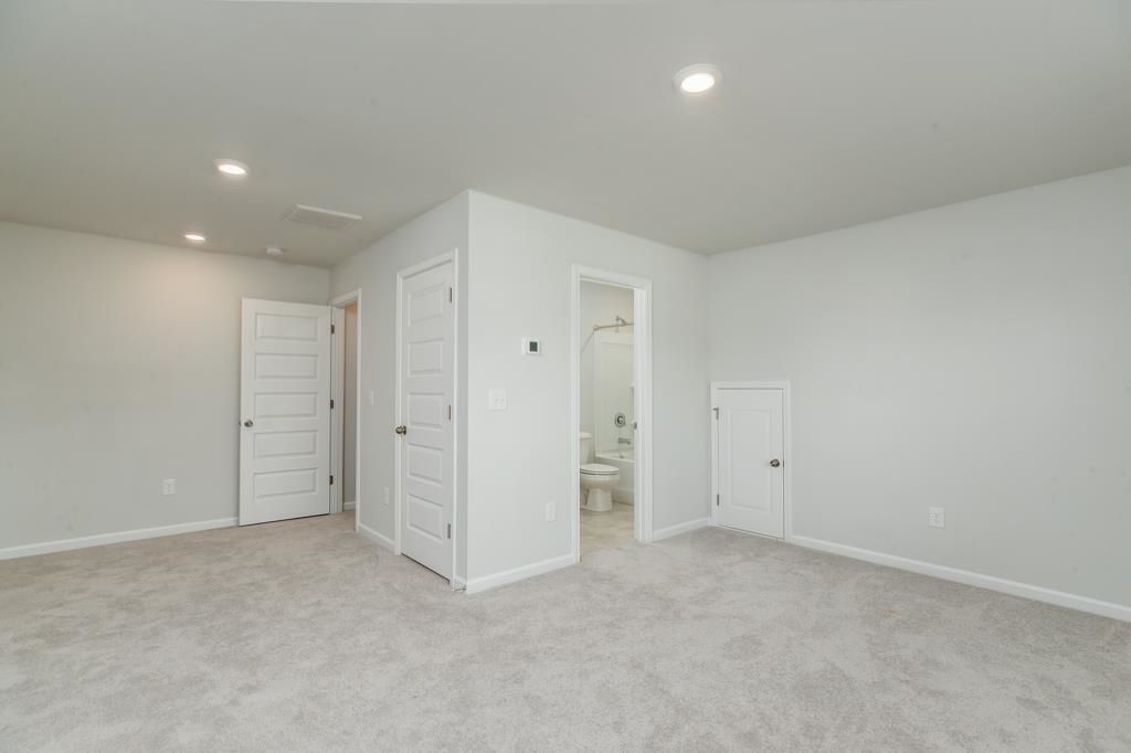 5645 Lacebark Trail  Photo 24