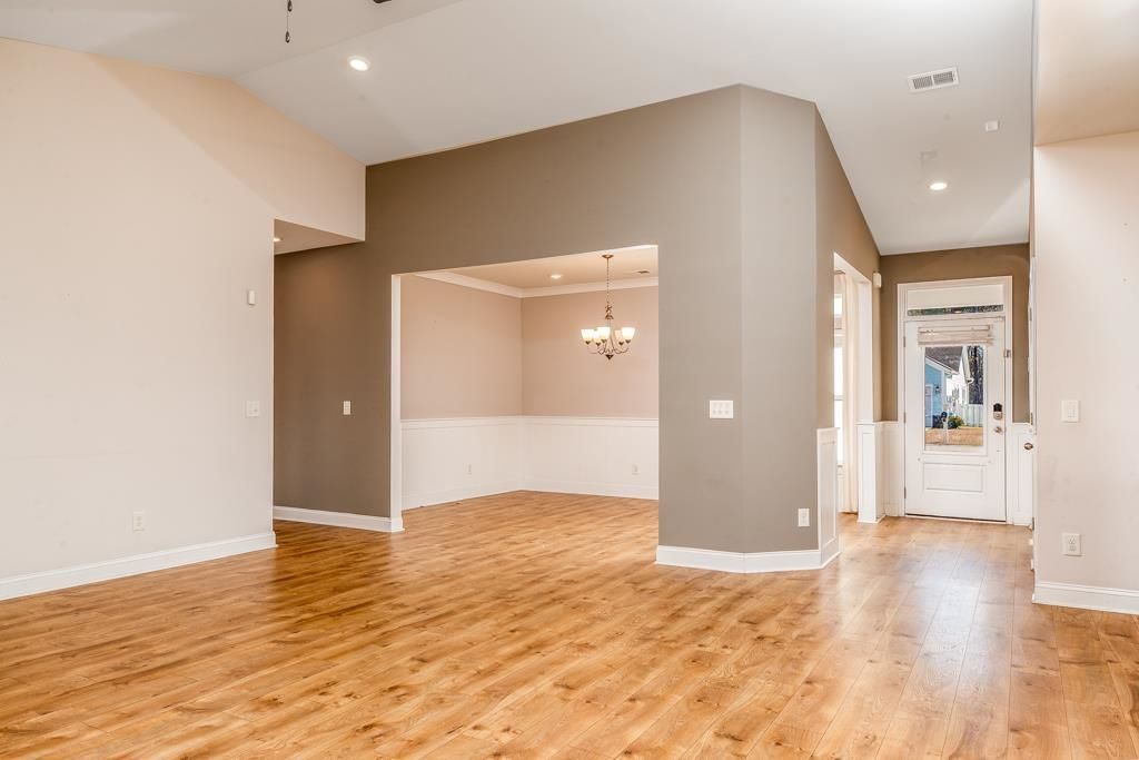 1208 Ficus Dr.  Photo 10