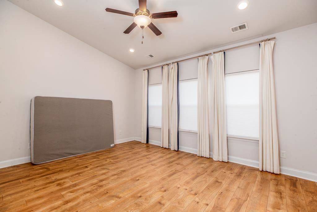 1208 Ficus Dr.  Photo 11