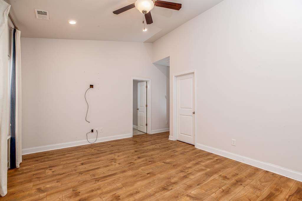 1208 Ficus Dr.  Photo 12