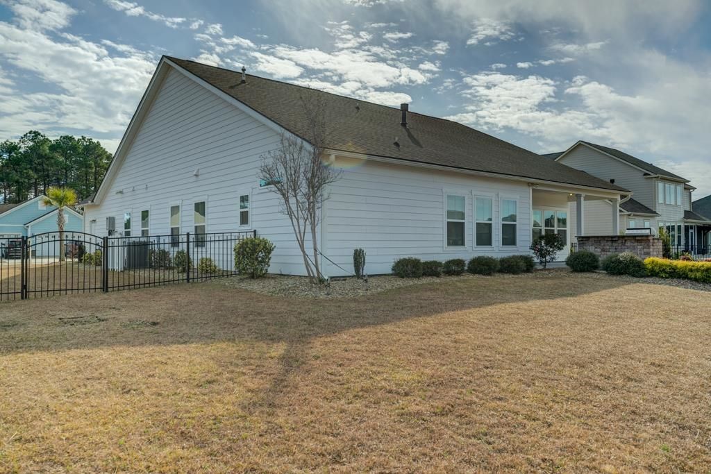 1208 Ficus Dr.  Photo 25