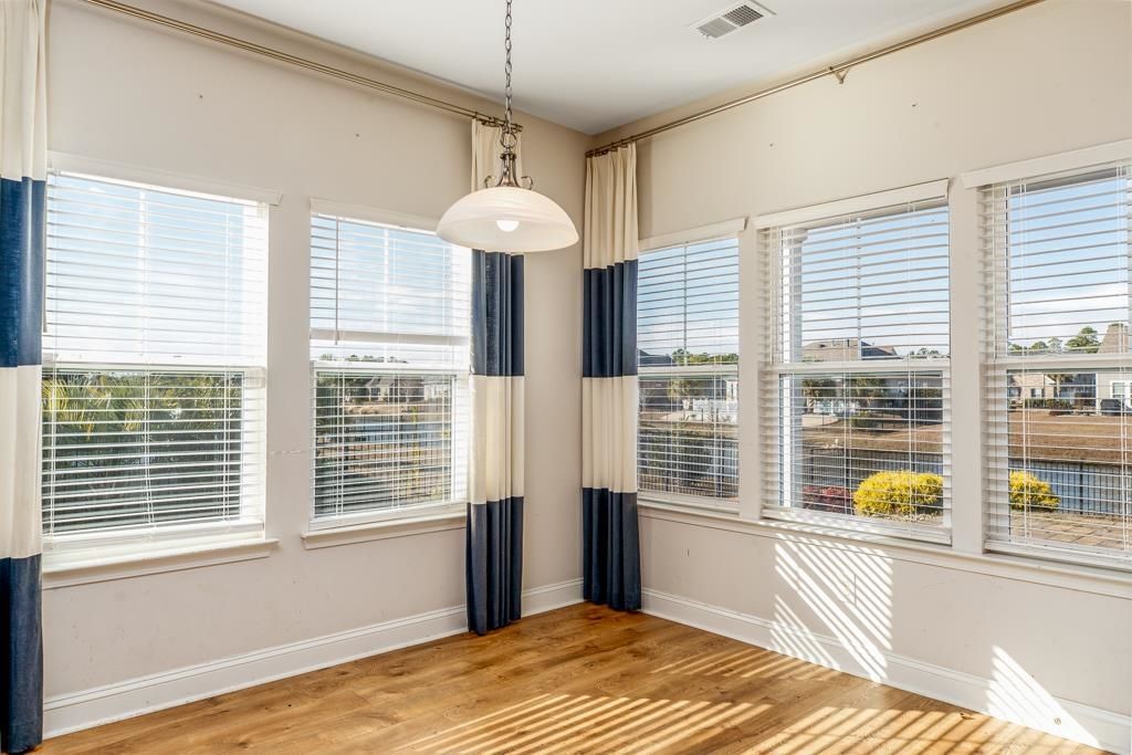 1208 Ficus Dr.  Photo 8