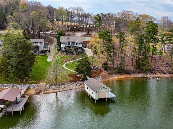 302 Key Cove Road, Spring City, TN 37381