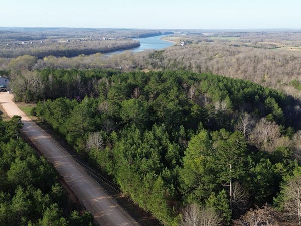 0 Bridge View Cv , Bath Springs, TN 38311