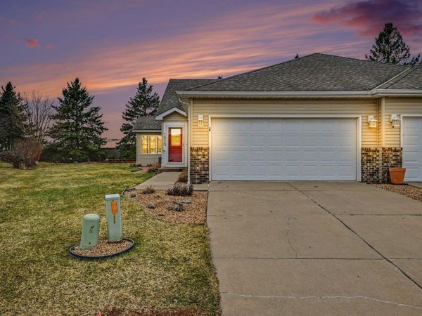 1950 Westridge Circle , Stillwater, MN 55082