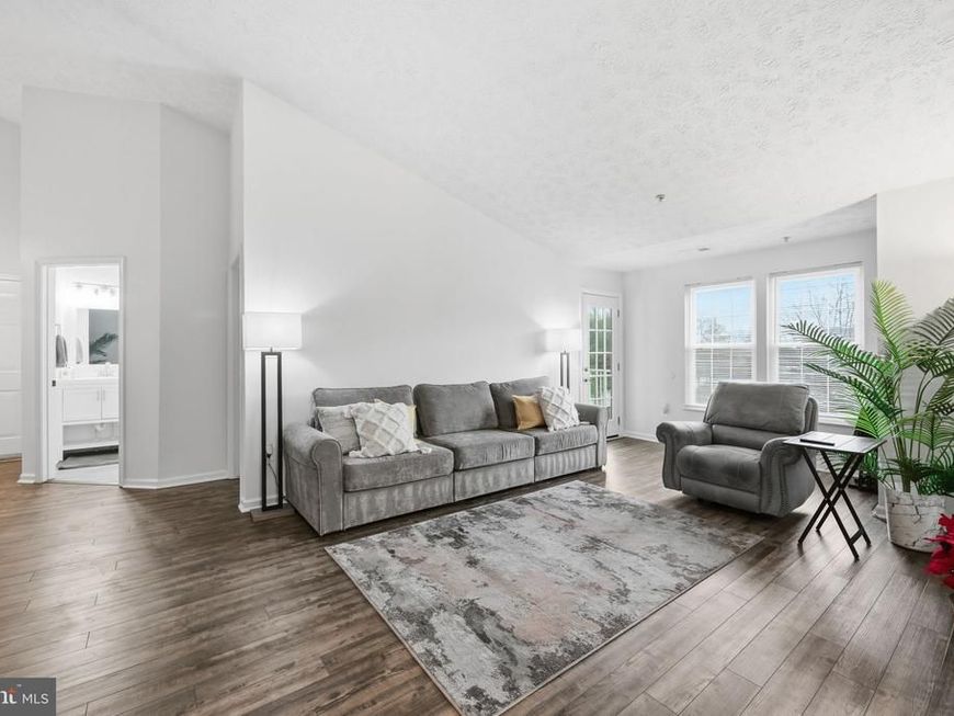 695 Winding Stream Way, Unit 301, Odenton, MD 21113 Main Photo