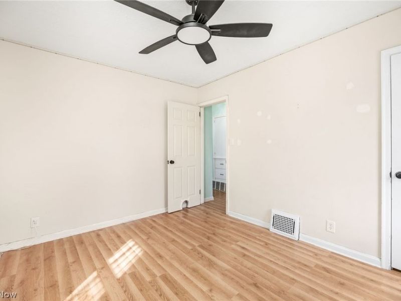 1293 Tioga Avenue, Akron, OH 44305 Photo 10