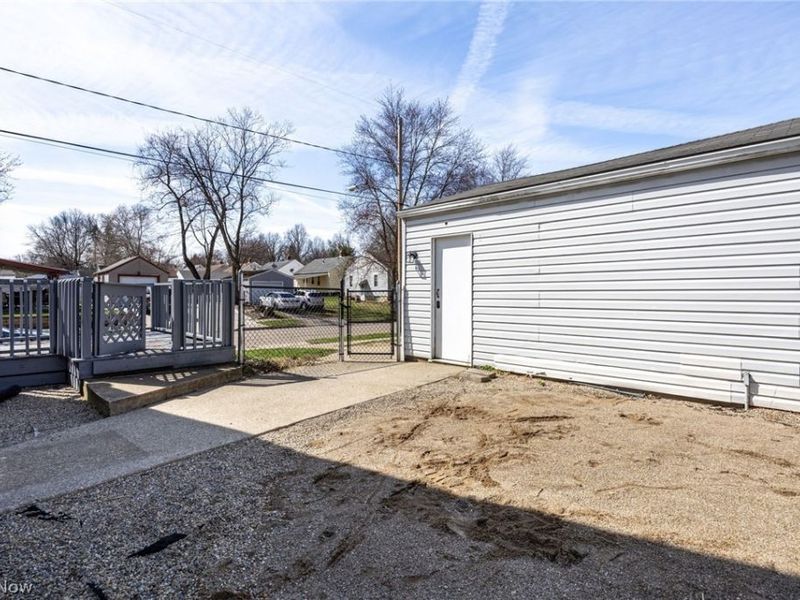 1293 Tioga Avenue, Akron, OH 44305 Photo 18