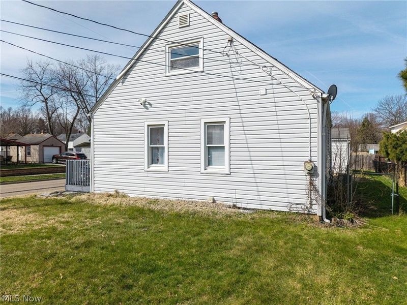 1293 Tioga Avenue, Akron, OH 44305 Photo 21