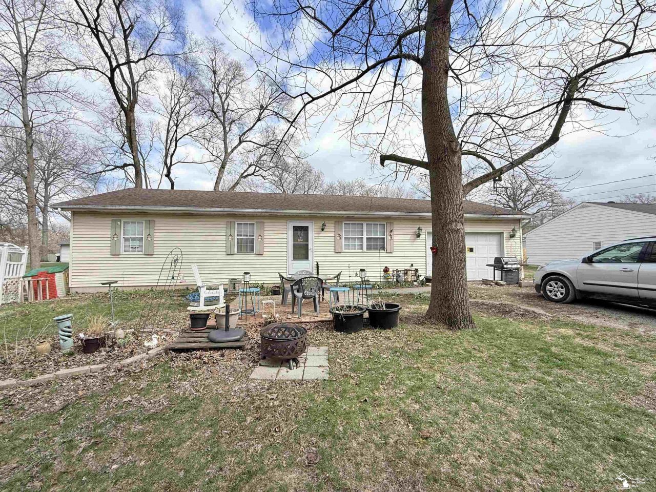 7292 Powlesland Avenue, Temperance, MI 48182 Main Photo