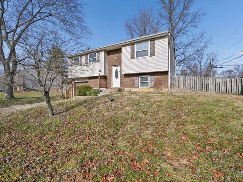 4636 Blackberry Lane, Union Twp, OH 45103 Photo 2